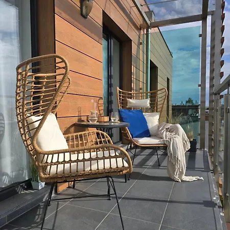 Zachodni Brzeg * Kolobřeh